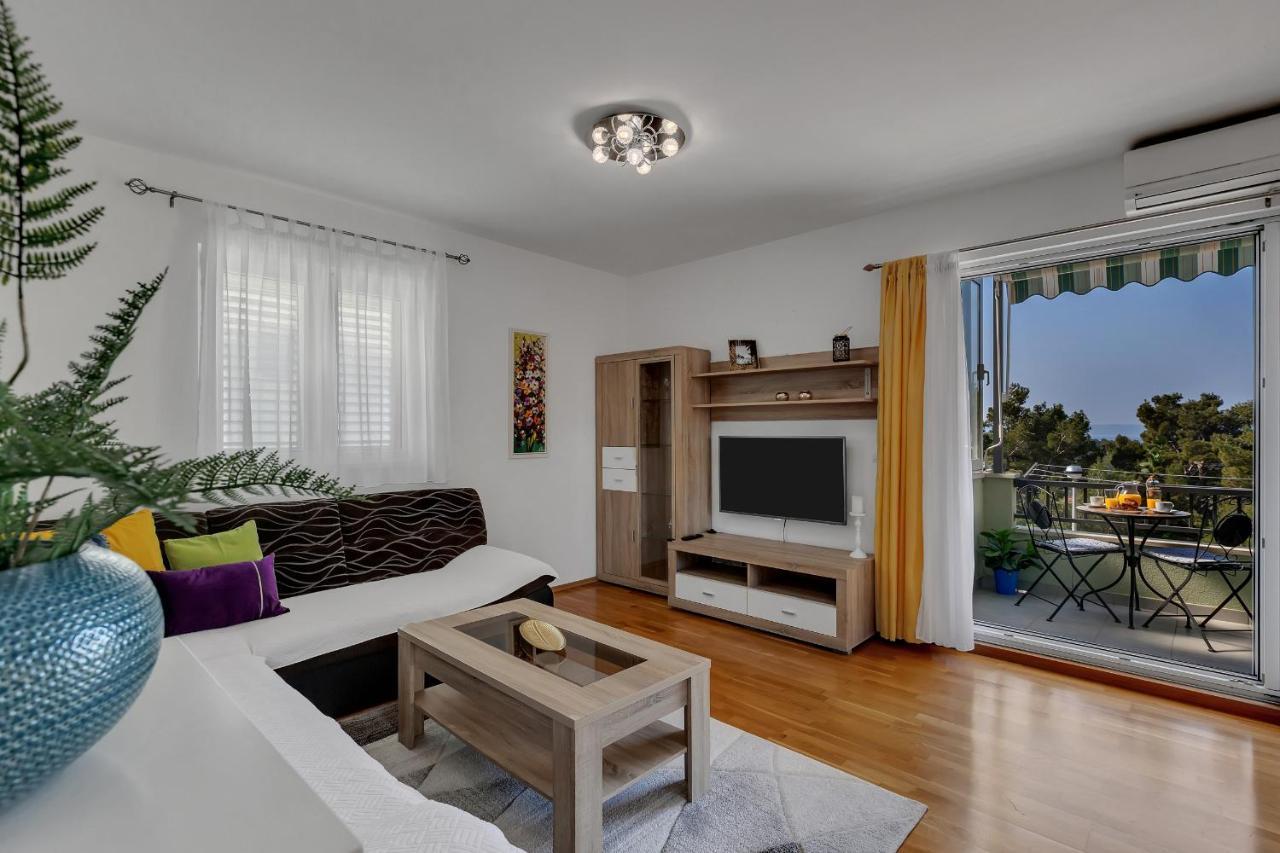 מאקרסקה Apartment Pine Fine With Free Parking מראה חיצוני תמונה