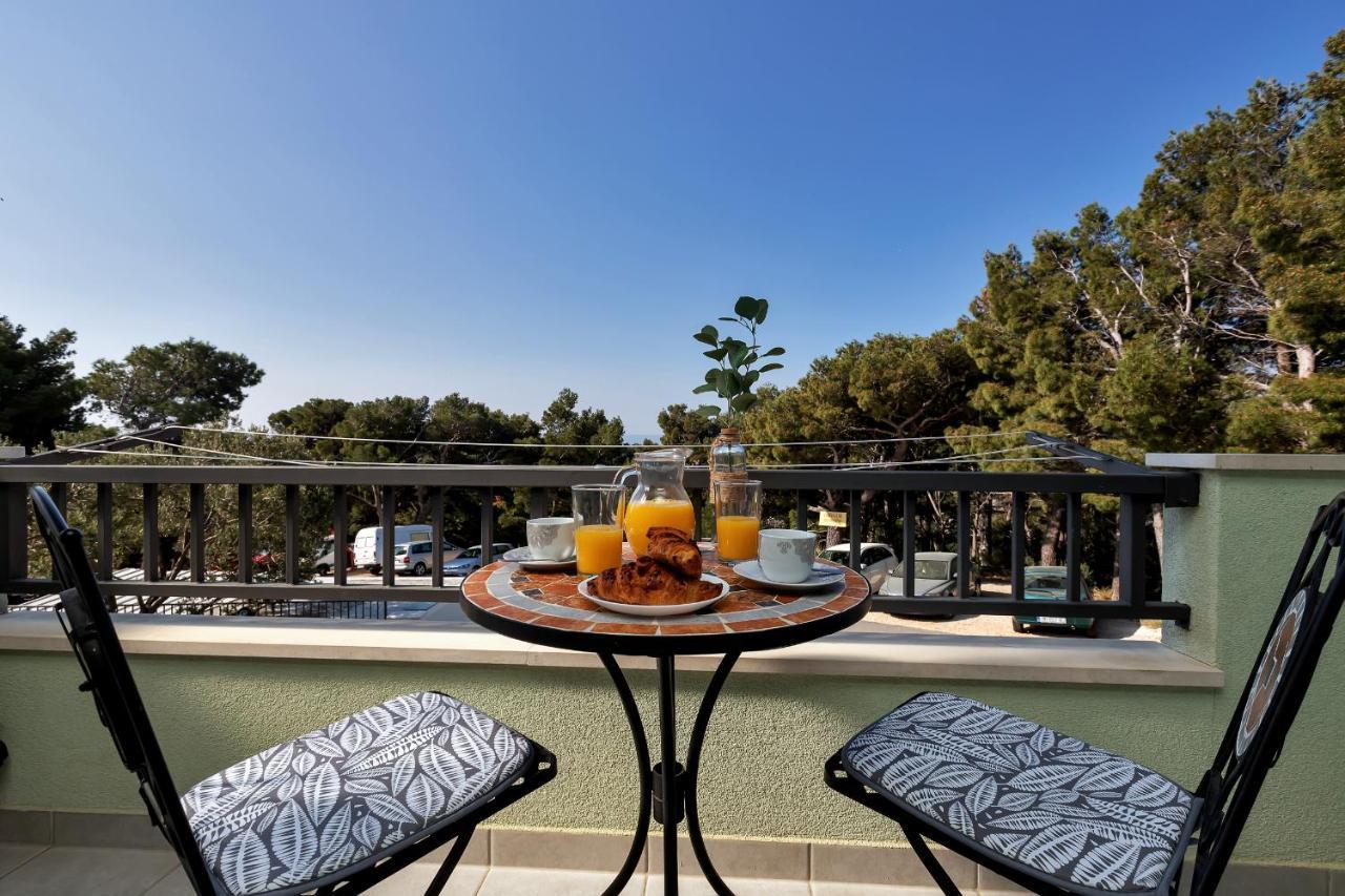 מאקרסקה Apartment Pine Fine With Free Parking מראה חיצוני תמונה